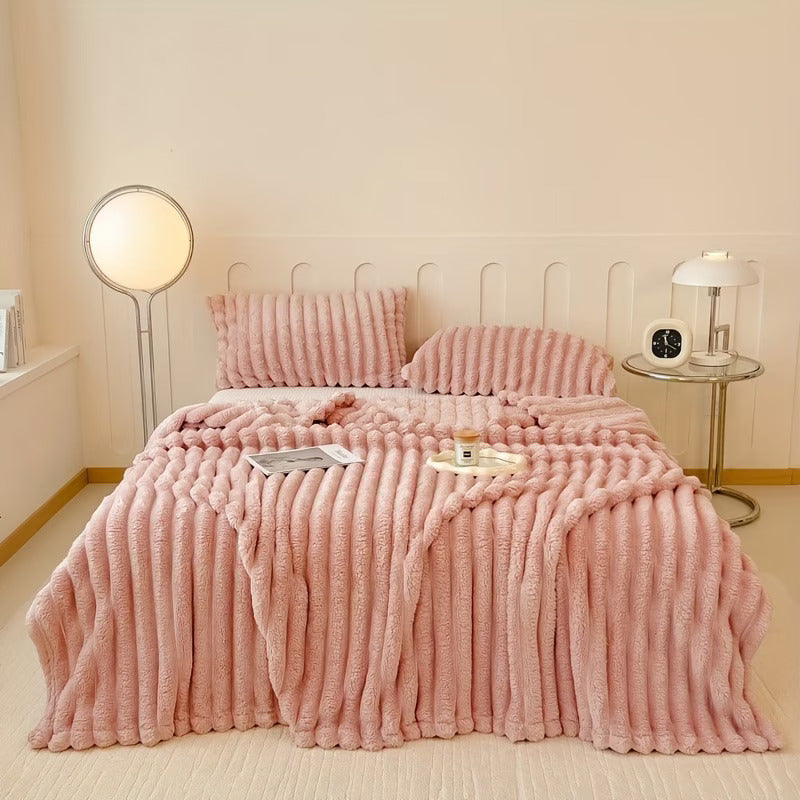 HaloRest Faux Fur Throw Blanket 59"-78"