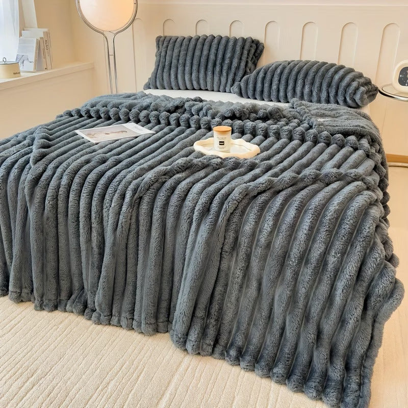 HaloRest Faux Fur Throw Blanket 59"-78"